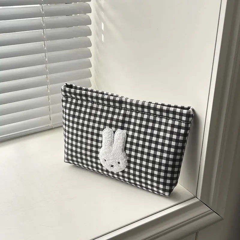 NEW Miffy Kawaii Makeup Bag