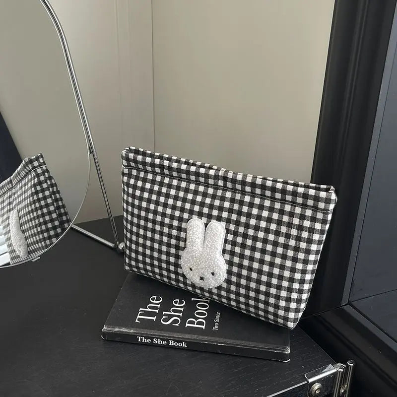 NEW Miffy Kawaii Makeup Bag